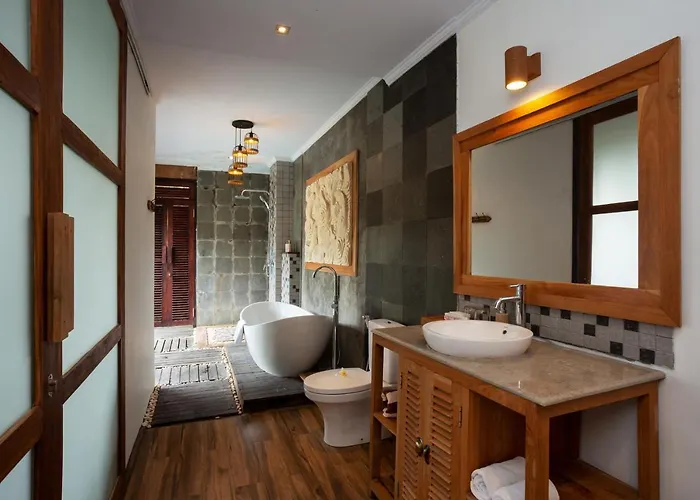 Bije Hotel 4*